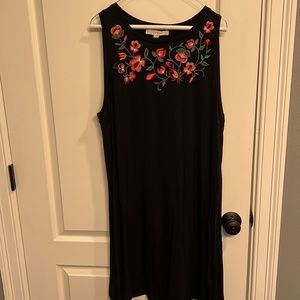 Women’s Black Sleeveless Dress